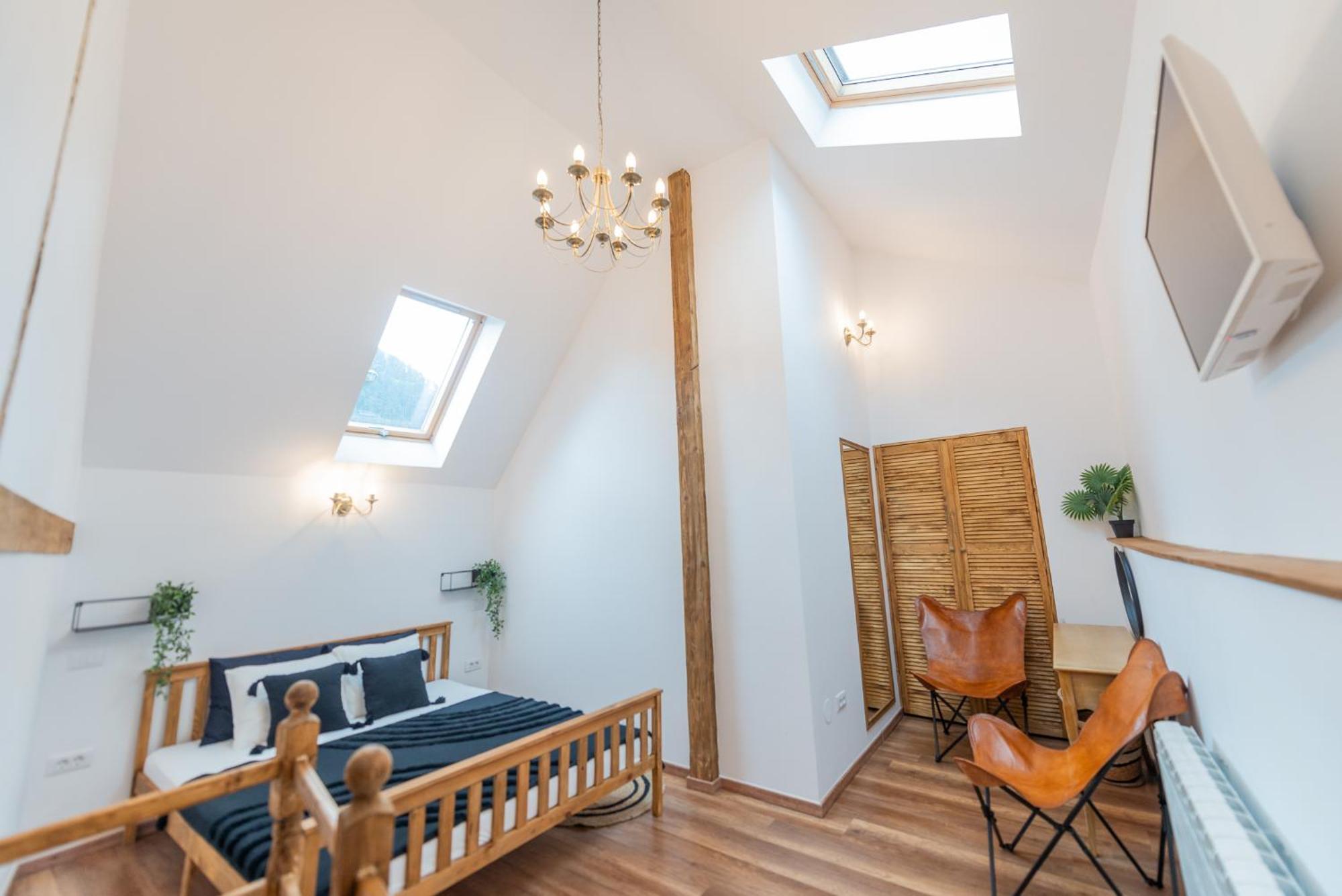 Fernweh Haus Brasov Hotell Rum bild